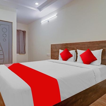 Hotel O R Square Bn Reddy Sururnagar Экстерьер фото
