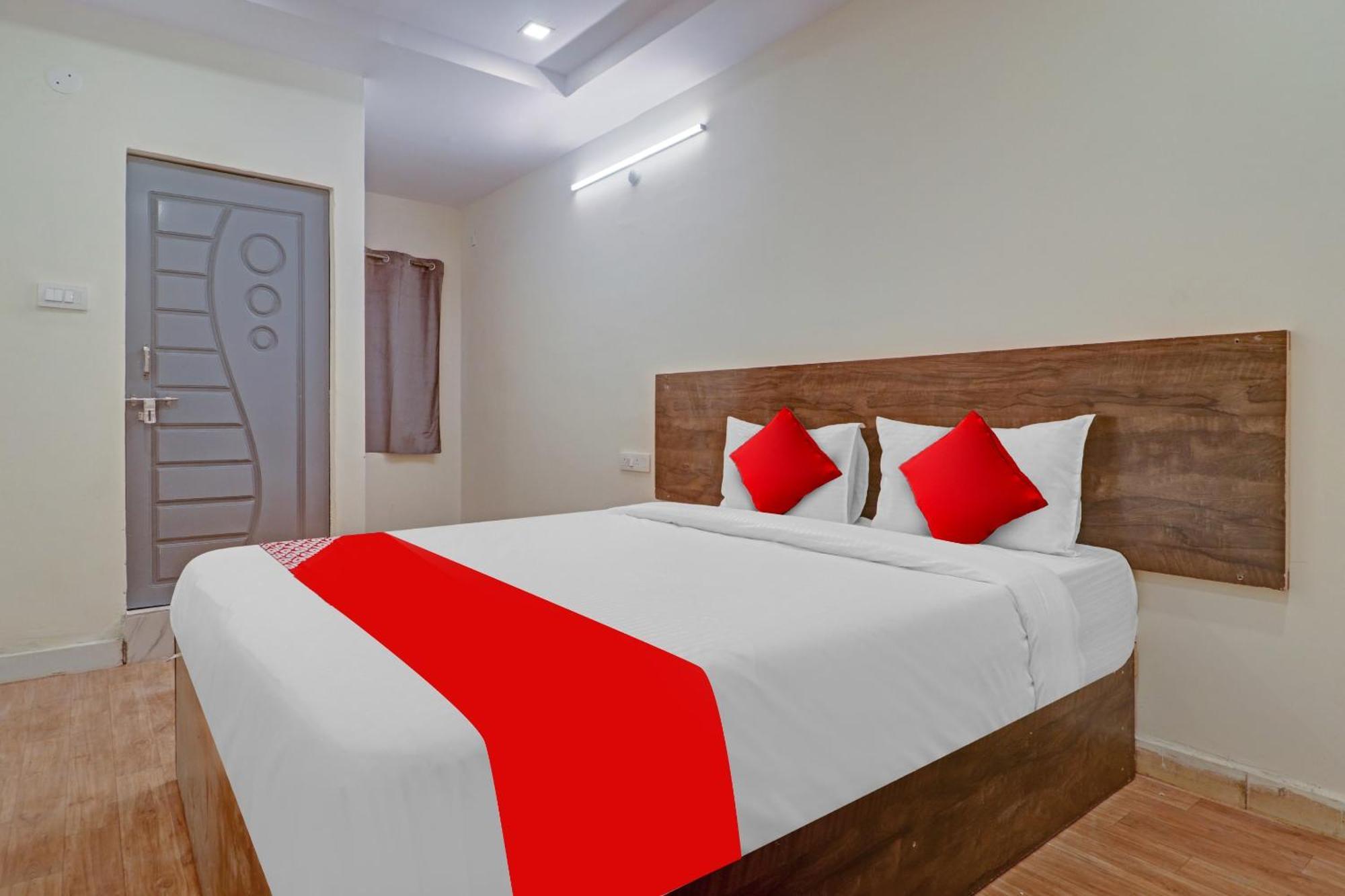 Hotel O R Square Bn Reddy Sururnagar Экстерьер фото